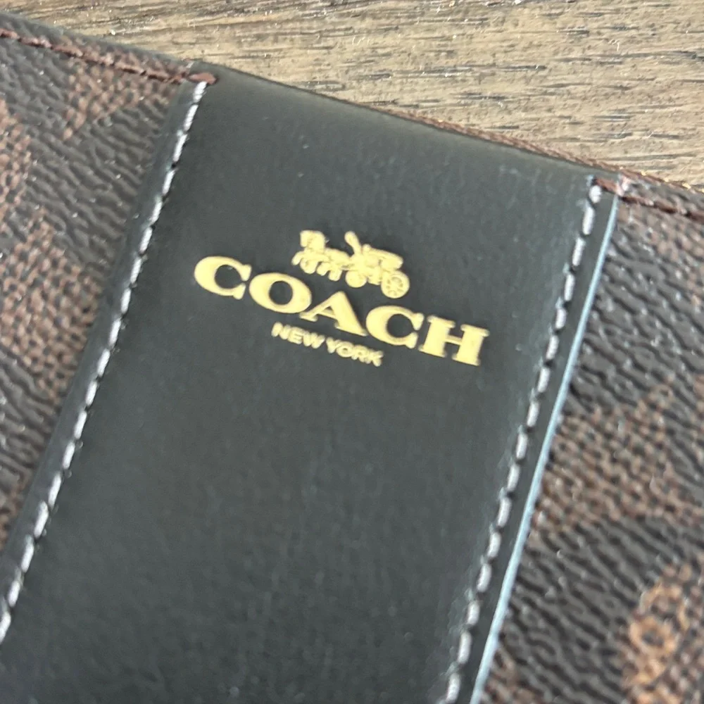 Coach Signature Brown Wristlet NWT - Picture 4 of 5